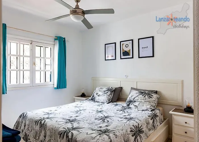 Apartment The Blue Cris-tol Vv With Sea View Puerto del Carmen (Lanzarote)