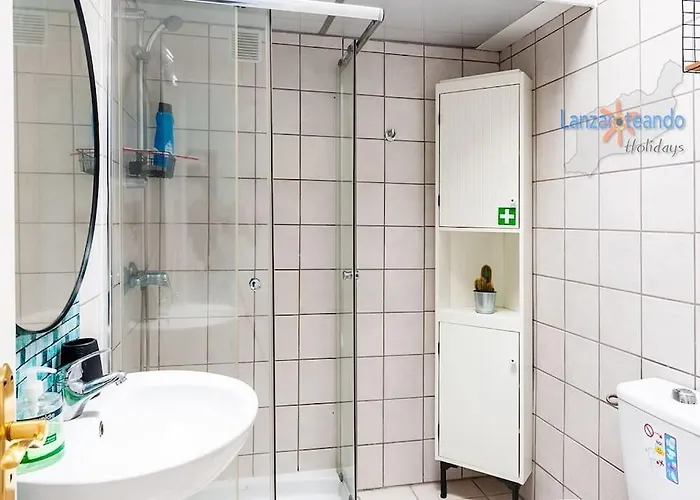 The Blue Cris-tol Vv With Sea View